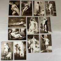 30 fotografie di nudi femminili