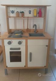 Cucinetta gioco in legno Beeboo
