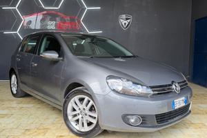 Volkswagen Golf 1.6 TDI DPF DSG 5p. Highline