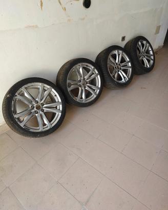cerchi 19 Hyundai Genesis Coupé con gomme 