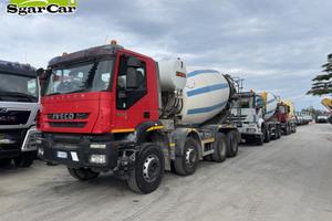 Iveco Trakker 450/500 betoniere Cifa 3 unità