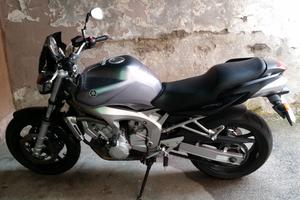yamaha FZ6 S1