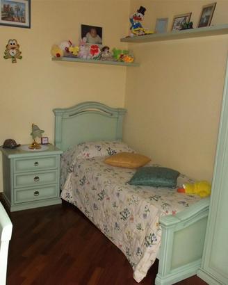 Cameretta mod. ‘900 patinato verde in legno