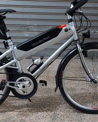 BICICLETTA Mercedes-Benz Hybrid Bike