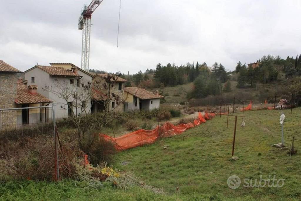 Immobile in asta di 21873 m² a Castellina in Chian - Vista 3