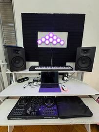 Scrivania da studio/gaming 3 ripiani