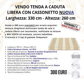 Tenda da sole mai montata come nuova.