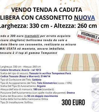 Tenda da sole mai montata come nuova.