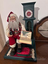 Babbo natale con stereo e orologio