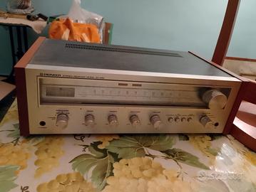 Stereo Pioneer vintage con giradischi