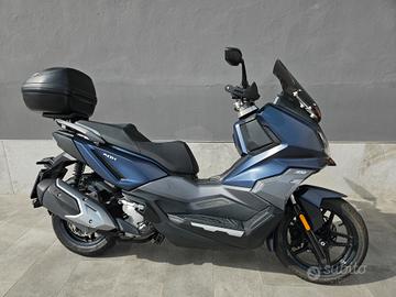 Sym ADX 300