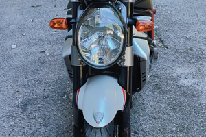 MV Agusta brutale 910r