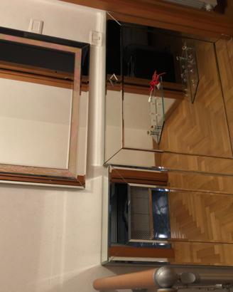 Set di arredamento in iegno e specchio