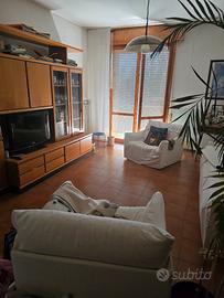 Appartamento 3 camere 2 bagni Garage Cantina 30mq