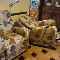 Poltrona con seduta motorizzata allungabile