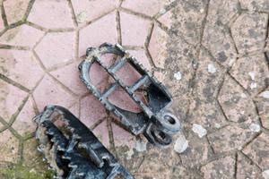 Suzuki Drz  400 pedane pilota originali.