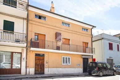 5 LOCALI A PORTO SANT'ELPIDIO