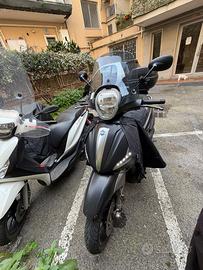 Piaggio Beverly 350 cc – 2016