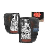FANALI JEEP GRAND CHEROKEE 99-05 LED NERI