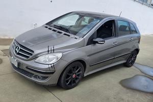 MERCEDES B200 CDI 2.0 140cv