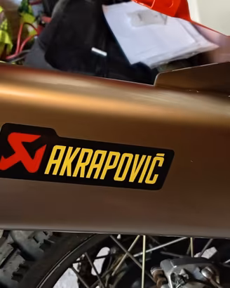 Scarico Akrapovic "slip-on line" KTM