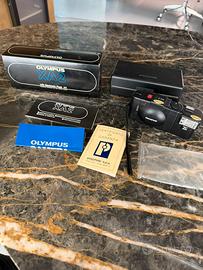 Macchina fotografica olympus XA2