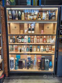 vetrina per esposizione