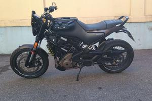 HUSQVARNA Svartpilen 401 ABS NEO PATENTATI