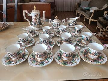 Servizio da caffè Capodimonte da 12 tazzine