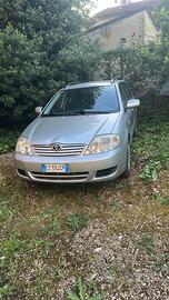 Toyota corolla 2006.