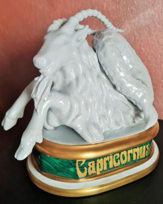 Figurina Porcellana  Mangani vintage