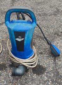 Pompa ad immersione acque chiare 8 Metri 220V