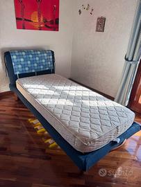 Letto singolo AXIL con ruote in legno + materasso