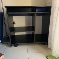 Arredamento cucina armadio tavolo sedie