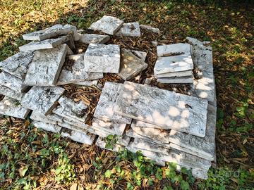 Pietre decorative da rivestimento muro – €1 cad