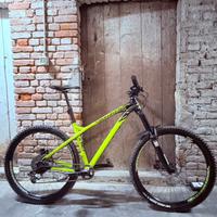 Commencal meta ht 27,5 front enduro mtb