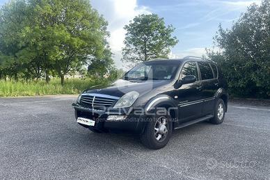 SSANGYONG Rexton 2.7 XDi cat Premium