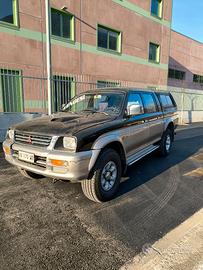 L200 MITSUBISHI