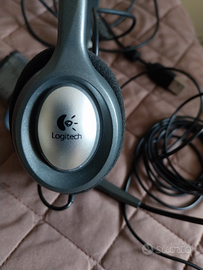 Cuffia/microfono + telecamera per PC