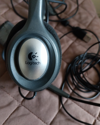 Cuffia/microfono + telecamera per PC
