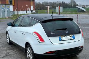 Lancia Delta GPL Tjet 120cv