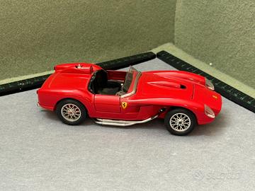 Ferrari 250 Testa Rossa 1957 Bburago 1:24