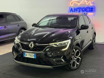 RENAULT Arkana Intens 2022 1.6 Full Hybrid E-Tech 