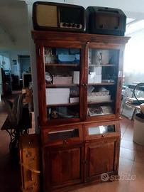 Arredi, mobilia e oggettistica da vetrina