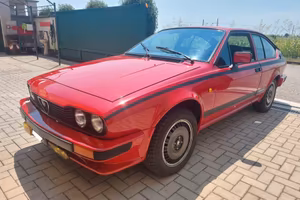 Alfa Romeo GTV 2.0 Grand Prix 130 cv serie numerat