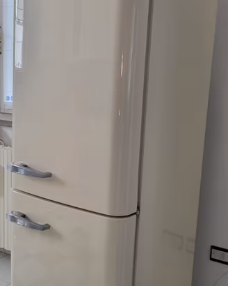 Frigo Smeg Fab32 color panna