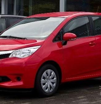 Parabrezza Subaru Trezia