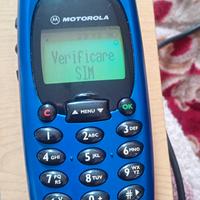 cellulare vintage MOTOROLA cd930