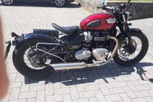 Triumph Bonneville Bobber