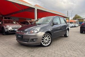 Ford Fiesta 1.2 16V 5p. Ghia ADATTA A NEOPATENTATI
